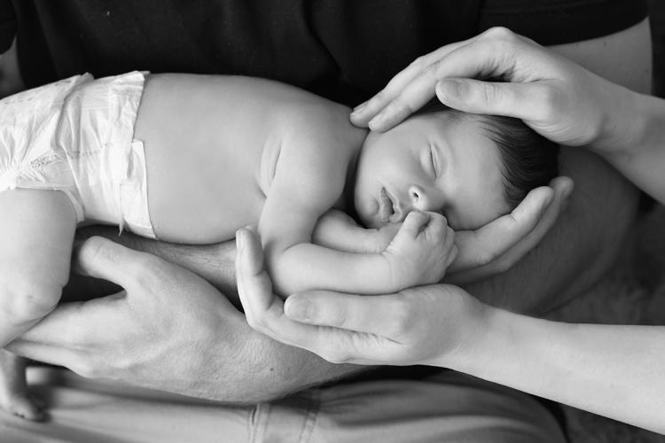 Újszülött és csecsemő fotózás bykovacskatafoto